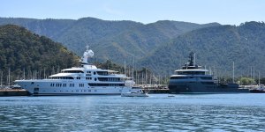 Süper Lüks Yatlar "The Ragnar" ve "Aurora" Marmaris'te