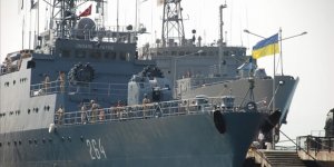 Ukrayna: Karadeniz'de Mühimmat, Silah ve Asker Taşıyan Rus Gemisini Vurduk