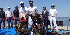 "Atıksız Körfez" İçin İzmir Körfezi'nde Deniz Temizliği Yapıldı