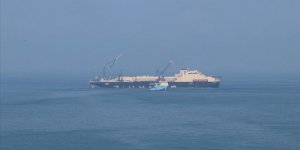 Karadeniz'deki Doğal Gazı Taşıyacak Boruların Derin Sulara Serimi Başladı