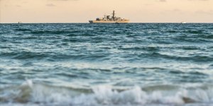 İran Donanması, Kızıldeniz'de Bir İran Gemisine Yapılan Saldırıya Müdahale Ettiğini Duyurdu