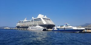"Azamara Journey" Kruvaziyer Gemisi Bodrum Limanı'na Yanaştı