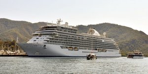 Seven Seas Explorer Kruvaziyer Gemisi Marmaris'te