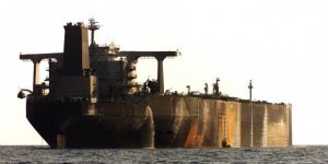 İran, 11 Milyon Litre "Kaçak Akaryakıt" Taşıyan Gemiye El Koydu