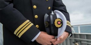 Yabancı gemiler Türk kaptanlara emanet