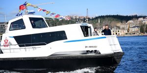 Haliç Tersanesi'nde Üretilen Elektrikli Deniz Taksiler Suya İndirildi