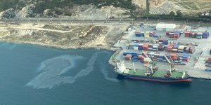 İzmit Körfezi'ni kirleten iki gemiye 44,6 milyon lira ceza kesildi