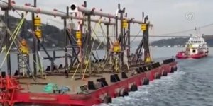 İstanbul Boğazı'nda Dümen Arızası Yapan Gemi Kurtarıldı
