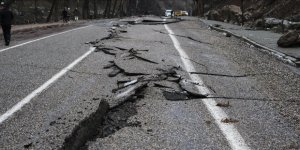 İtalyan Uzman, Depremlerin Anadolu Yarımadasını 3 Metre Kaydırdığını Söyledi