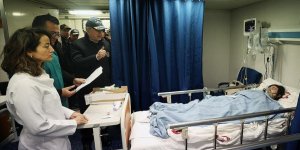 Milli Savunma Bakanı Akar Dev Yüzer Hastanelerde İnceleme Yaptı