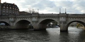 Paris'teki Sen Nehri Olimpiyatlara Hazırlanıyor