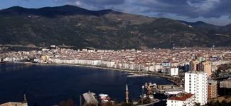 Gemlik Belediye Başkanı Yılmaz "50 bin kişi tabut üzerinde yaşıyor"