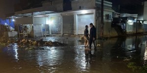 Kerkük'te Sağanak Yağış Sonrası Evleri Su Bastı
