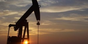 Rus Ural Petrolünün Varil Fiyatı Yaklaşık Yüzde 38 Azaldı