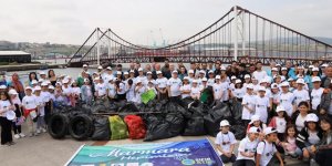 Marmara Denizi Günü’nde Bandırma'da Kıyı Temizliği Yapıldı