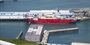 İngiltere'nin Sığınmacı Gemisi Tepkiye Yol Açtı