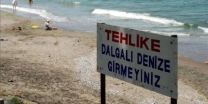 Sakarya'da "3 Gün Boyunca Dalgalı Denize Girmeyin" Uyarısı