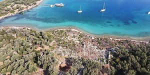 Sedir Adası'ndaki Antik Surlar ve Tiyatro Gün Yüzüne Çıkarılıyor