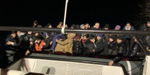Ayvacık Açıklarında 46 Kaçak Göçmen Yakalandı