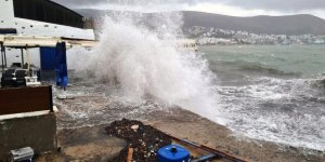 Meteoroloji'den Ege Denizi'nde Fırtına Uyarısı