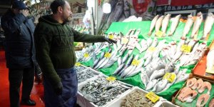 Marmara’da Kar Yağışı ve Fırtına Balık Fiyatlarını Yükseltti