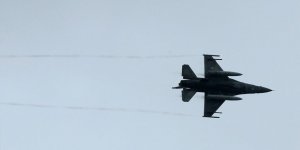 Husiler, Kızıldeniz’deki ABD ve İngiliz Gemilerini Hedef Aldı