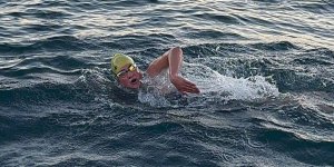Bodrumlu Yüzücü Türkoğlu, Karanlık Sularda Kulaç Atıyor