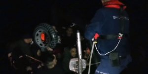 Yunanistan’ın Geri İttiği Can Salındaki 18 Düzensiz Göçmen Kurtarıldı