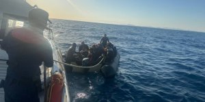Ayvacık Açıklarında 30 Kaçak Göçmen Kurtarıldı