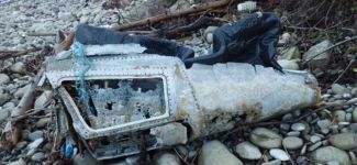 Karadeniz sahilinde uçak parçası bulundu