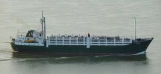 Kuruyük gemisi "Ezadeen" Akdeniz'de imdat alarmı verdi