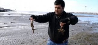 Silivri'de deniz 100 metre çekildi