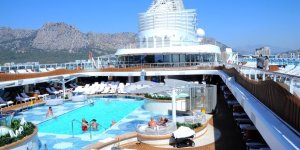 Qterminals Antalya, Lüks Kruvaziyer Gemisi MV Allura’yı İlk Kez Ağırladı