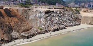Giresun'da Karadeniz'in Kıyısındaki Çöplük, Ekosistemi Tehdit Ediyor
