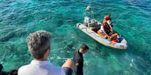 Ören'de Batan Teknedeki Çocukları Sahil Güvenlik İHA'sı Tespit Etti