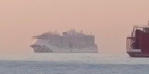 Dev Yolcu Gemisinden Düşen Kenyalı Aranıyor