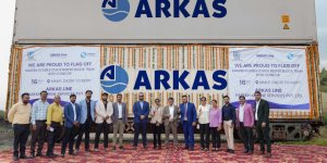 Arkas Line, Hindistan Servisini ”İlk”lerle Güçlendiriyor