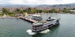 Vapur Seferleri Kış Tarifesine Geçiyor: Ücretler Yarıya İndi, Seferler Arttı