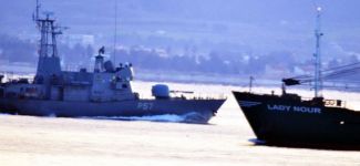 Yunan Sahil Güvenlik botu Türk sularına girdi