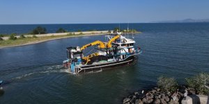 Terme Limanı’nda Kum Temizliği Başladı