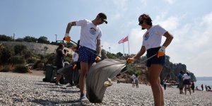 Antalya'da Deniz Gönüllüleri Kıyı Temizliğinde Buluşacak
