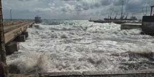 Marmara Denizi'nde Şiddetli Fırtına