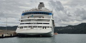 Rus Turistleri Taşıyan Dev Gemiye Yoğun Bakım