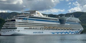 İtalya Bayraklı Dev Kruvaziyer Marmaris'e 2 Bin 500 Yolcusuyla Geldi