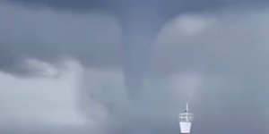 Bozcada Açıklarında Denizde Hortum Oluştu