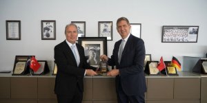 UZMAR, Tersane Yatırımları İçin AKA Bank ile 28 Milyon Euro’luk Finansman Anlaşması İmzaladı