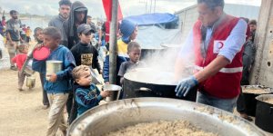 Türk Kızılay'ın İyilik Gemisi Yardımları Gazze'de