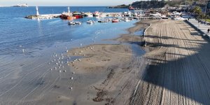 Tekirdağ'da Deniz 20 Metre Çekildi, Sahil Havadan Görüntülendi