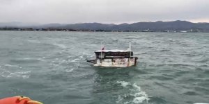 Tekkeköy Açıklarında Sürüklenen Tekne Kurtarıldı