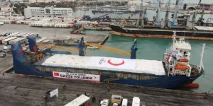 Türk Kızılay'ın 20. İyilik Gemisi Gazze İçin Mersin'den Yola Çıktı